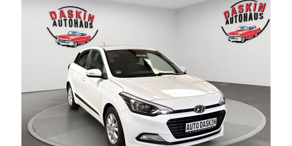 Hyundai i20 75.000 km 9.500 &euro; Köln 50827