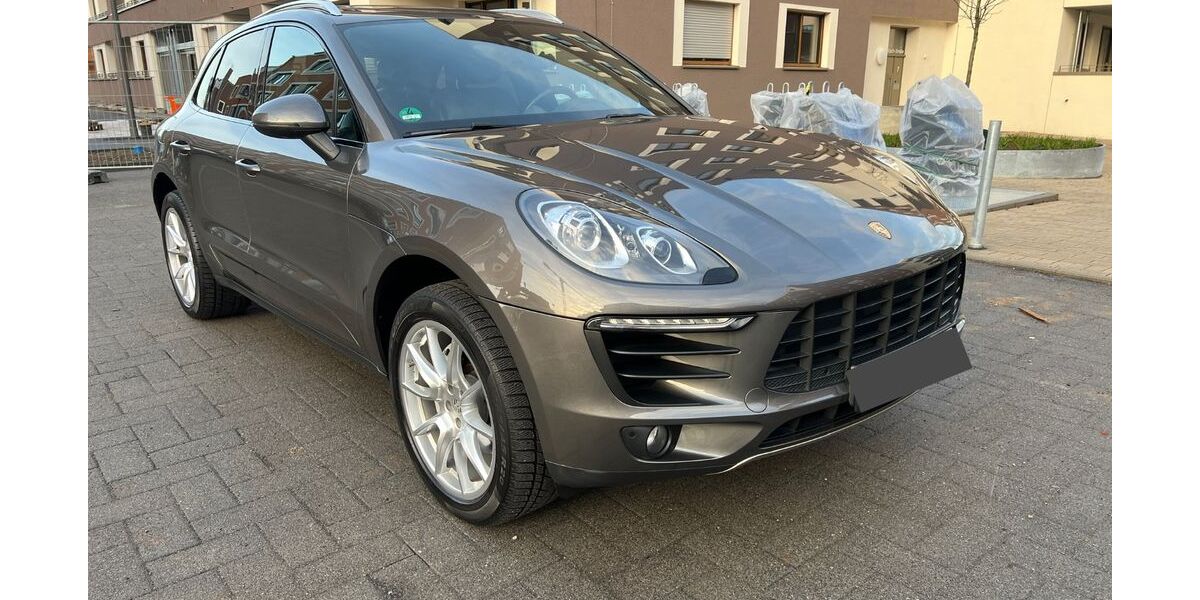 Porsche Macan 109.000 km 33.900 &euro; Köln 50765