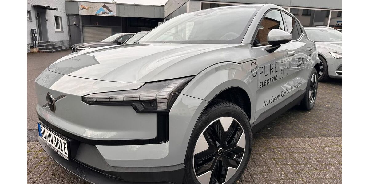 Volvo EX30 1.059 km 35.999 &euro; Siegburg 53721