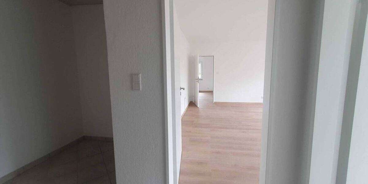 Etagenwohnung Leverkusen Opladen - 2 Zimmer, 70 m&sup2;, 725&euro; | Angebot:26929266