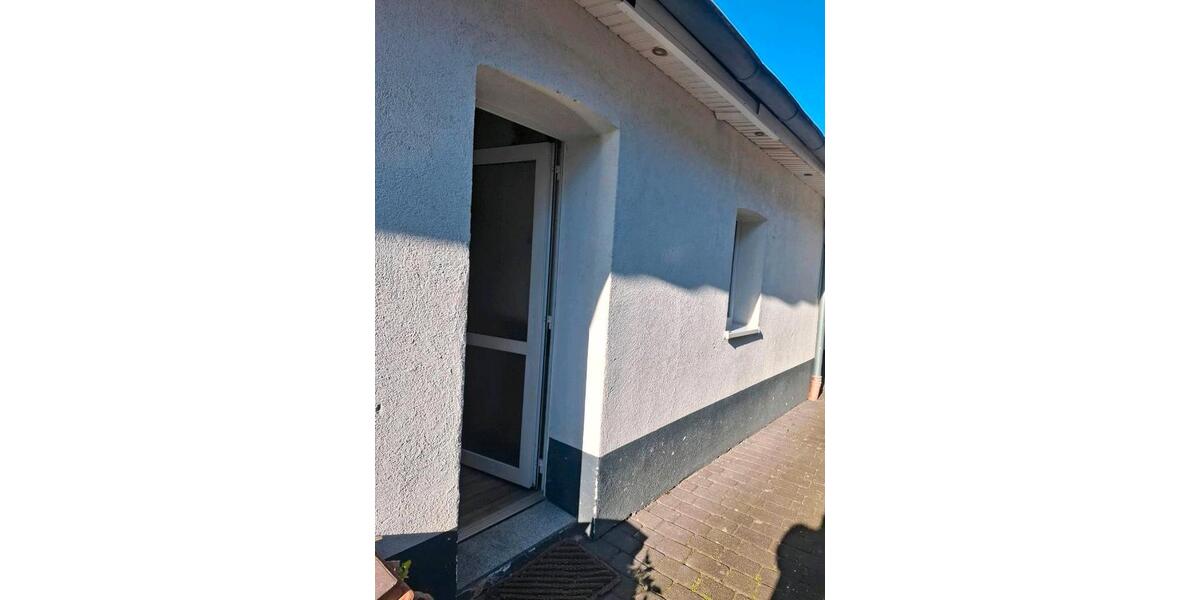 Erdgeschoßwohnung Dormagen Broich - 1 Zimmer, 28 m&sup2;, 635&euro; | Angebot:26272579