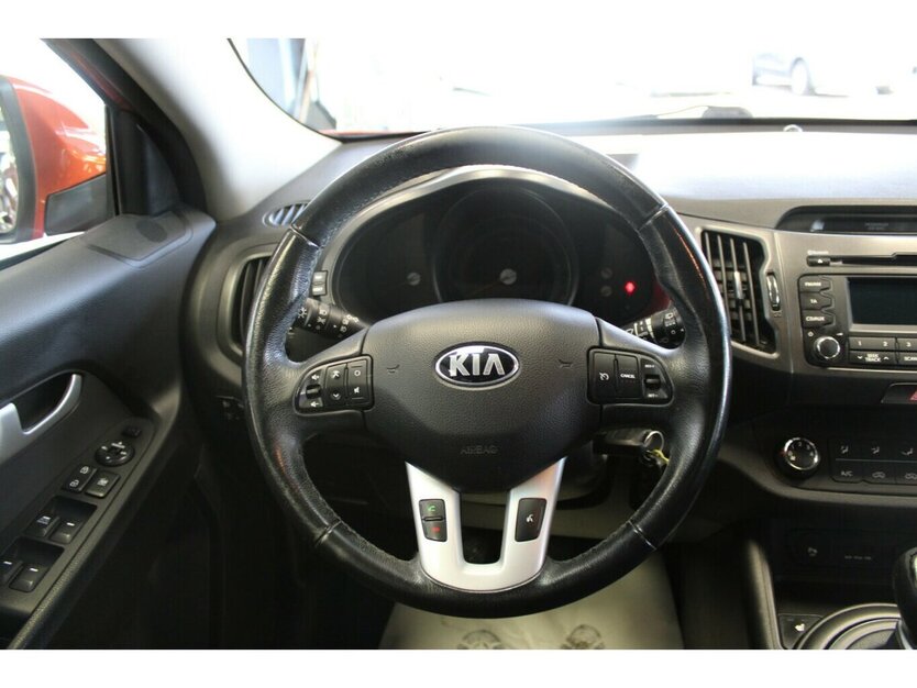 Kia Sportage 1.6 GDI 2WD Attract 114.879 km 9.980 € Euskirchen 53881