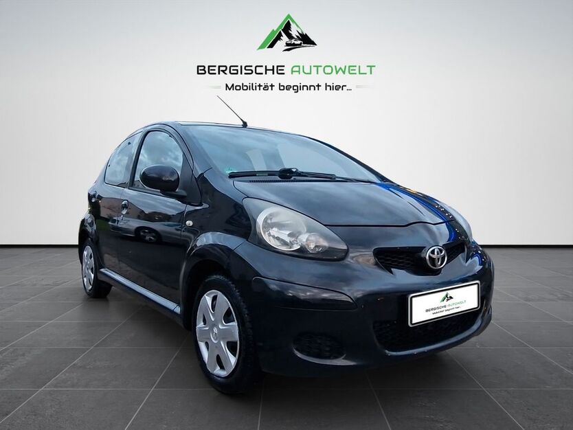 Toyota Aygo (X) 195.734 km 2.480 € Bergisch Gladbach 51469