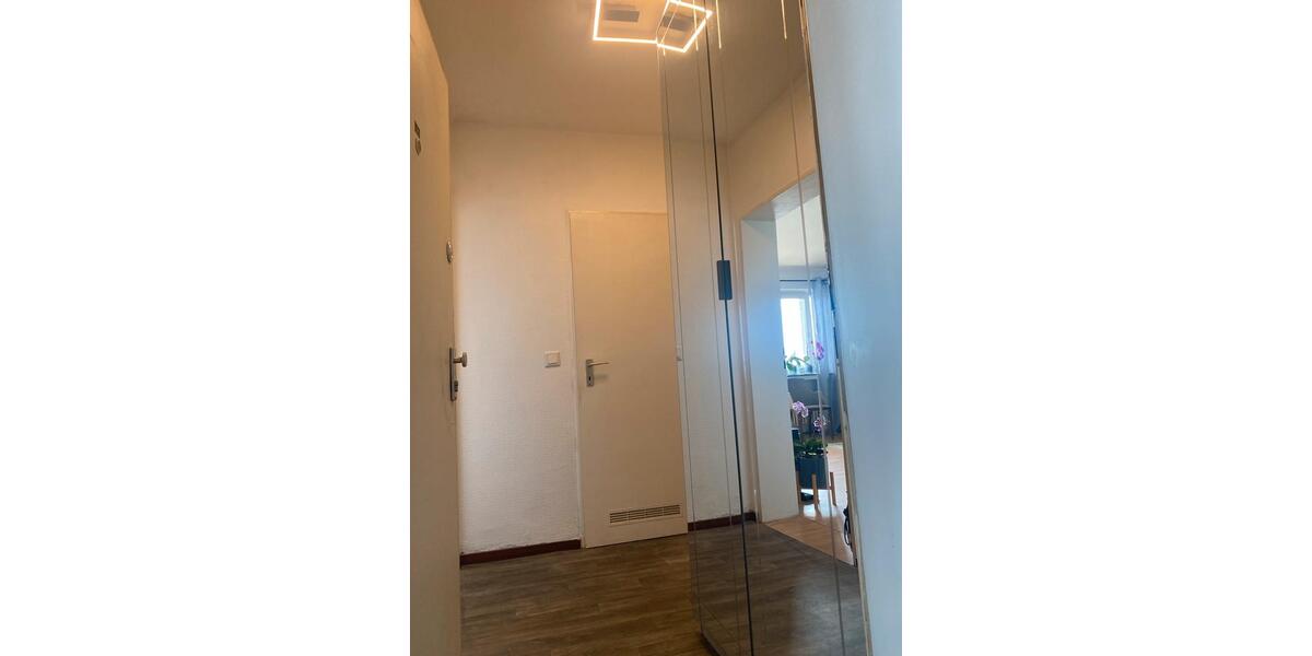Etagenwohnung Köln Mülheim - 1 Zimmer, 42 m&sup2;, 185.000&euro; | Angebot:26751552