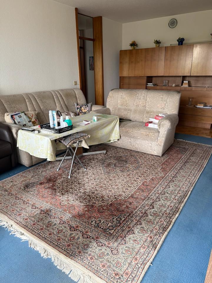 2,5 Zimmer Wohnung zentral gelegen in Refrath