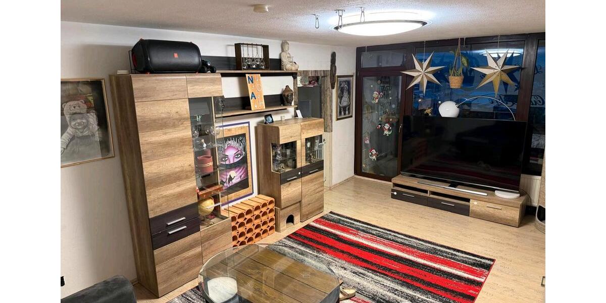 PROVISIONSFREIE 2 Zimmerwohnung mit Einbauküche und TG-Stellplatz 2 zimmer