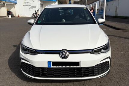 VW Golf 141.000 km 17.890 &euro; Köln 51107