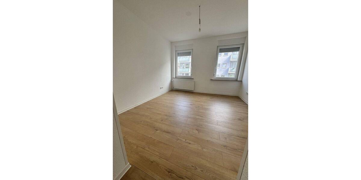 Etagenwohnung Leverkusen Quettingen - 2 Zimmer, 55 m&sup2;, 720&euro; | Angebot:26916757
