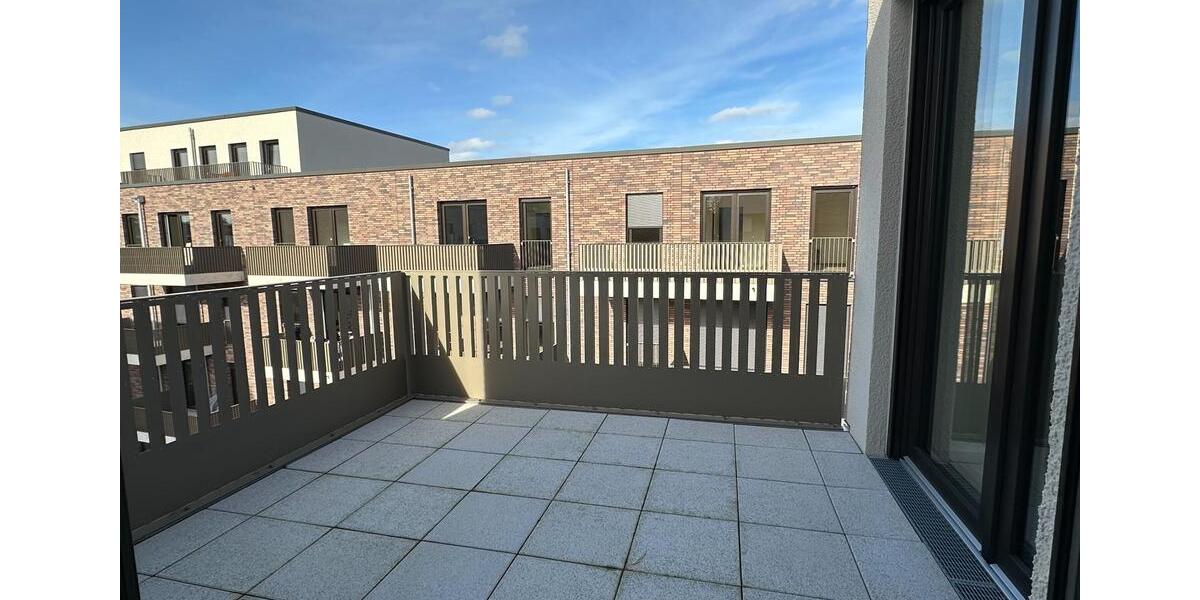 Dachgeschoßwohnung Bonn Dransdorf - 4 Zimmer, 106 m&sup2;, 1.520&euro; | Angebot:24353612