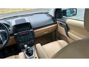 Land Rover Freelander 2 HSE TD4 239.000 km 1.900 &euro; Troisdorf 53844