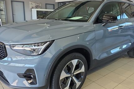 Volvo XC40 34.059 km 36.950 &euro; Bergheim 50126