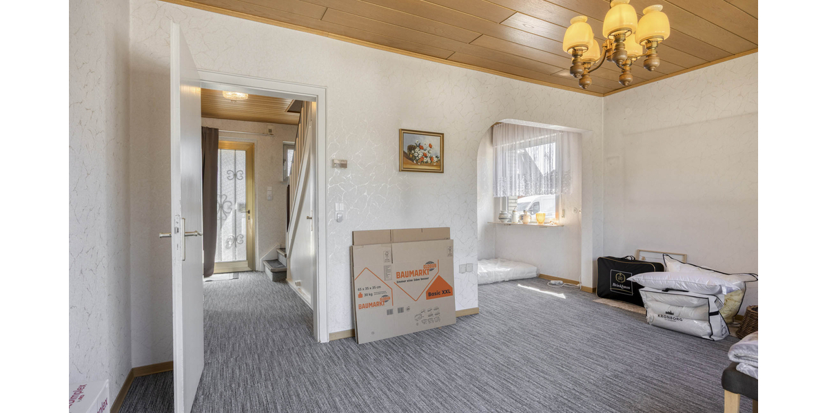 Echtes Raumwunder auf großem Sonnen-Grundstück in guter Wohnlage. Hier ist flexible Nutzung möglich! - Zweifamilienhaus Weilerswist | Angebot:27317017