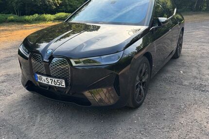 BMW iX 28.999 km 59.980 &euro; Hennef 53773