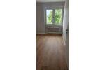 Schöne 4-Zimmer FamilienWohnung mit Balkon