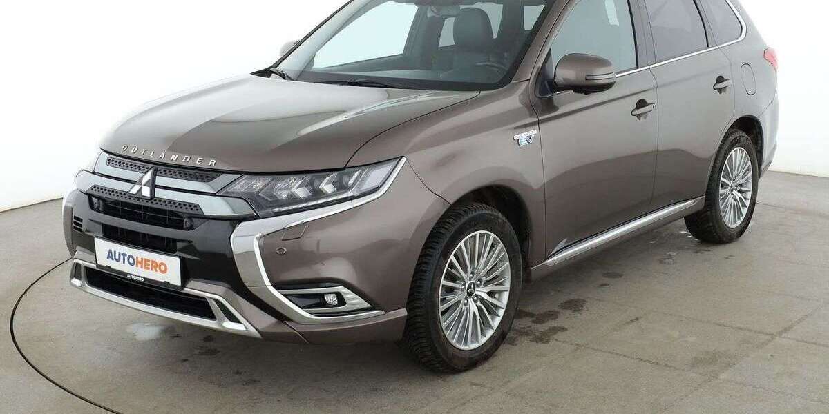 Mitsubishi Outlander 89.152 km 20.160 &euro; Köln 50739