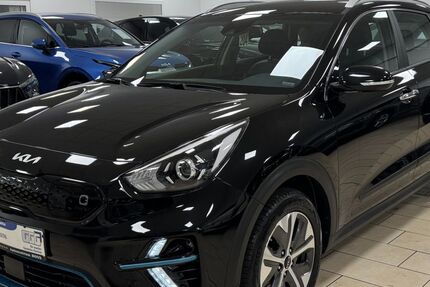Kia Niro 23.523 km 19.870 &euro; Bonn 53227