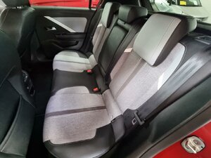 Opel Astra Business Elegance Plug-in-Hybrid AHK gr. Onb 43.080 km 20.980 &euro; HAAN 42781