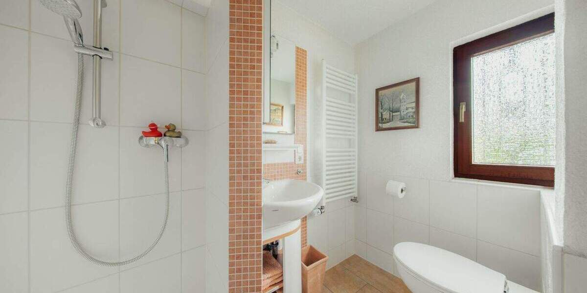 Einfamilienhaus Bergisch Gladbach Lückerath - 5 Zimmer, 121 m&sup2;, 640.000&euro; | Angebot:25738445