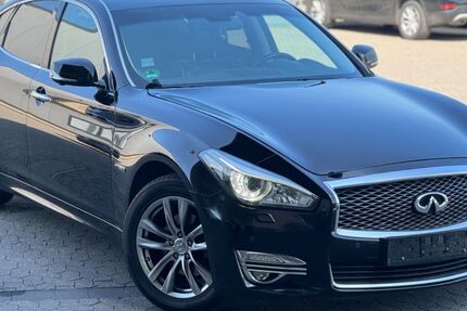 INFINITI Q70 203.800 km 15.950 &euro; Bornheim 53332