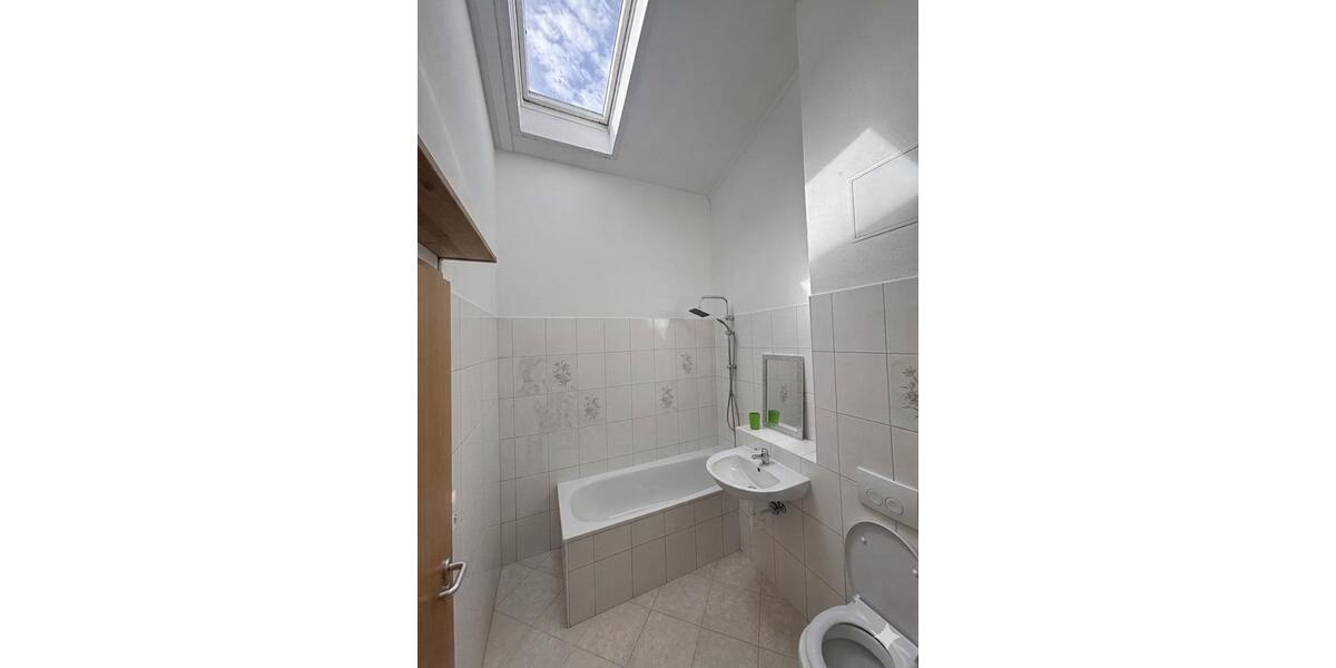 Reihenhaus Bonn Tannenbusch - 3.5 Zimmer, 84 m&sup2;, 380.000&euro; | Angebot:26406811
