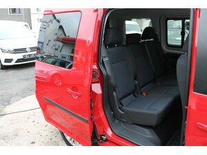 VW Caddy 2,0 Tdi 5-Sitzer 1.Hd NAVI Scheckheft gepfle 296.000 km 7.940 &euro; Bonn 53225