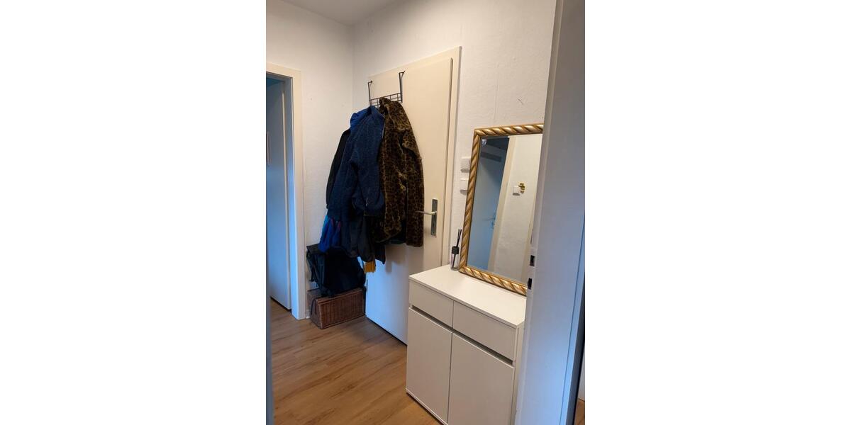 Wohnung zur Zwischenmiete ! Ab sofort bis 01.07 2 zimmer