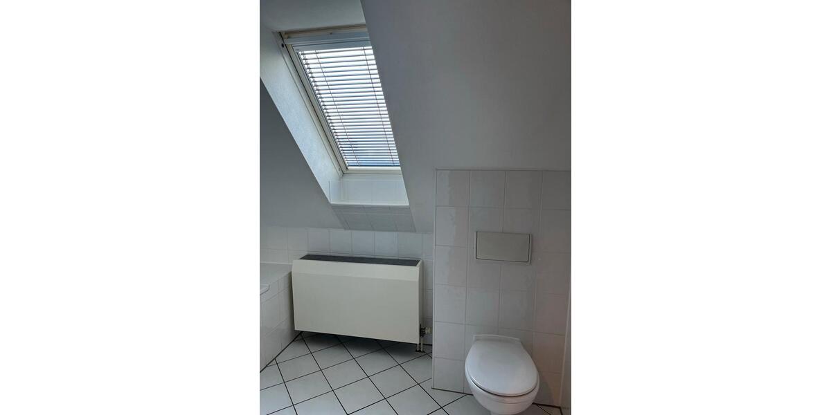 Etagenwohnung Monheim am Rhein - 4 Zimmer, 95 m&sup2;, 275.000&euro; | Angebot:26252279