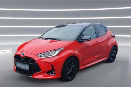 Toyota Yaris 33.767 km 22.490 &euro; Bonn 53119