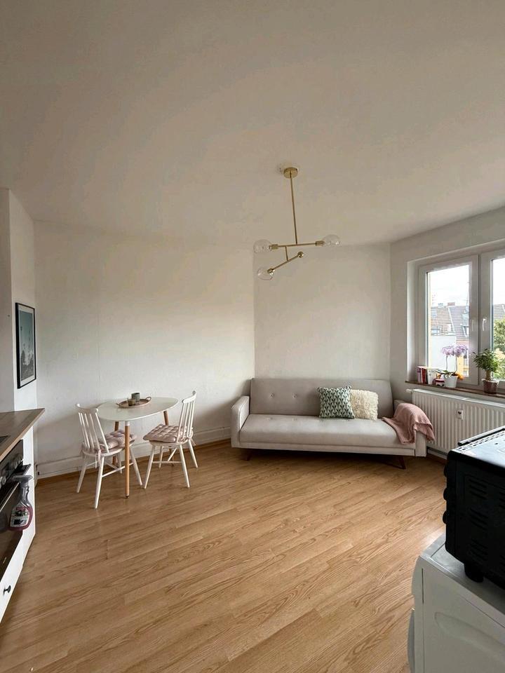 befristete Untermiete- Beschreibung lesen zimmer