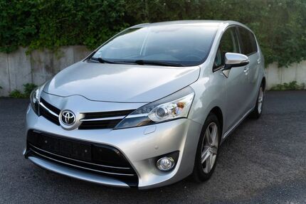 Toyota Verso 181.412 km 8.450 &euro; Hürth 50354
