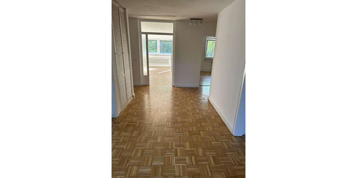 Etagenwohnung Bonn Tannenbusch - 3 Zimmer, 82 m&sup2;, 375&euro; | Angebot:26363935