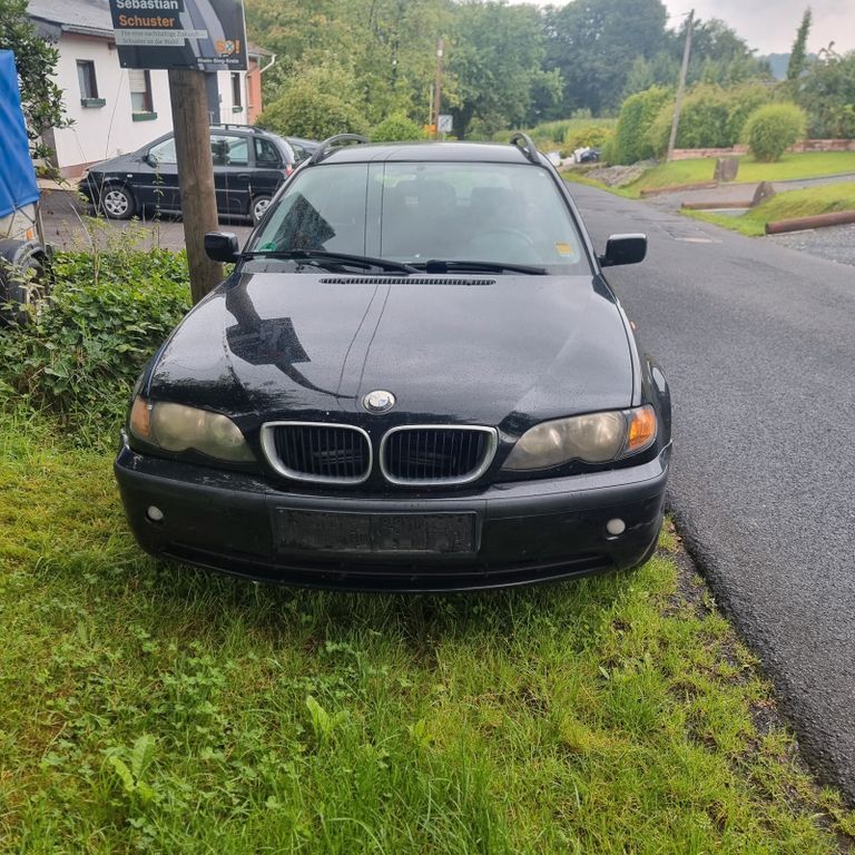 320