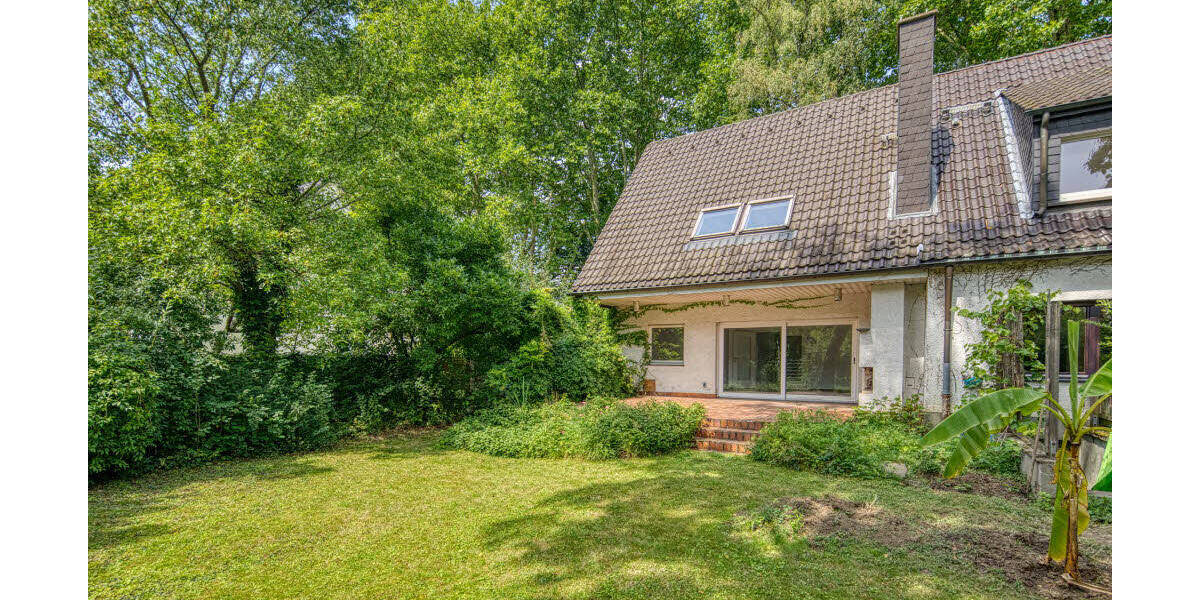 Junkersdorf unkoventionelles Haus auf ca. 340 m² Grundstück mit großen Optionen 2 zimmer