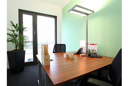 Hochwertiger, flexibler Büroraum L in Deutz - 247 Zugang & Service inklusive zimmer