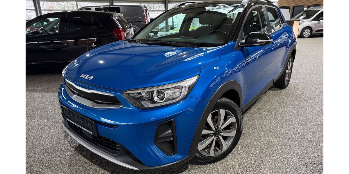 Kia Stonic 36.309 km 15.980 € Troisdorf 53842