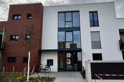 Wohnung Frechen Hücheln - 4 Zimmer, 118 m&sup2;, 2.065&euro; | Angebot:26903121