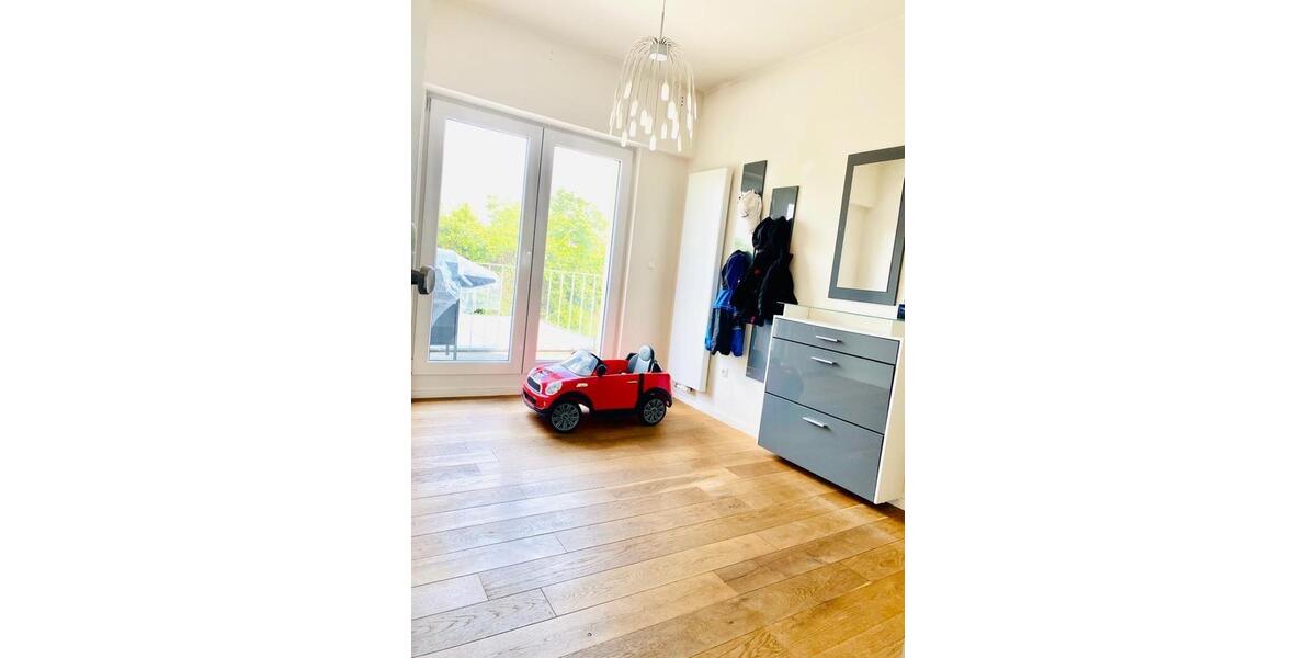 Maisonettenwohnung Wesseling - 5 Zimmer, 158 m&sup2;, 2.210&euro; | Angebot:25395129