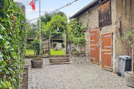 Haus zum Kaufen in Bonn 490.000 € 140 m²