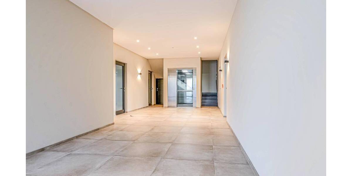 Gewerbeobjekt Hürth Kalscheuren - 4 Zimmer, 226 m&sup2;, 2.938&euro; | Angebot:24056757