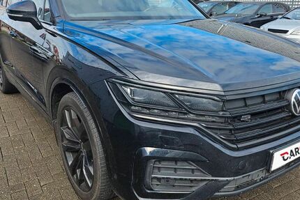 VW Touareg 92.500 km 41.900 &euro; KÖLN 50678