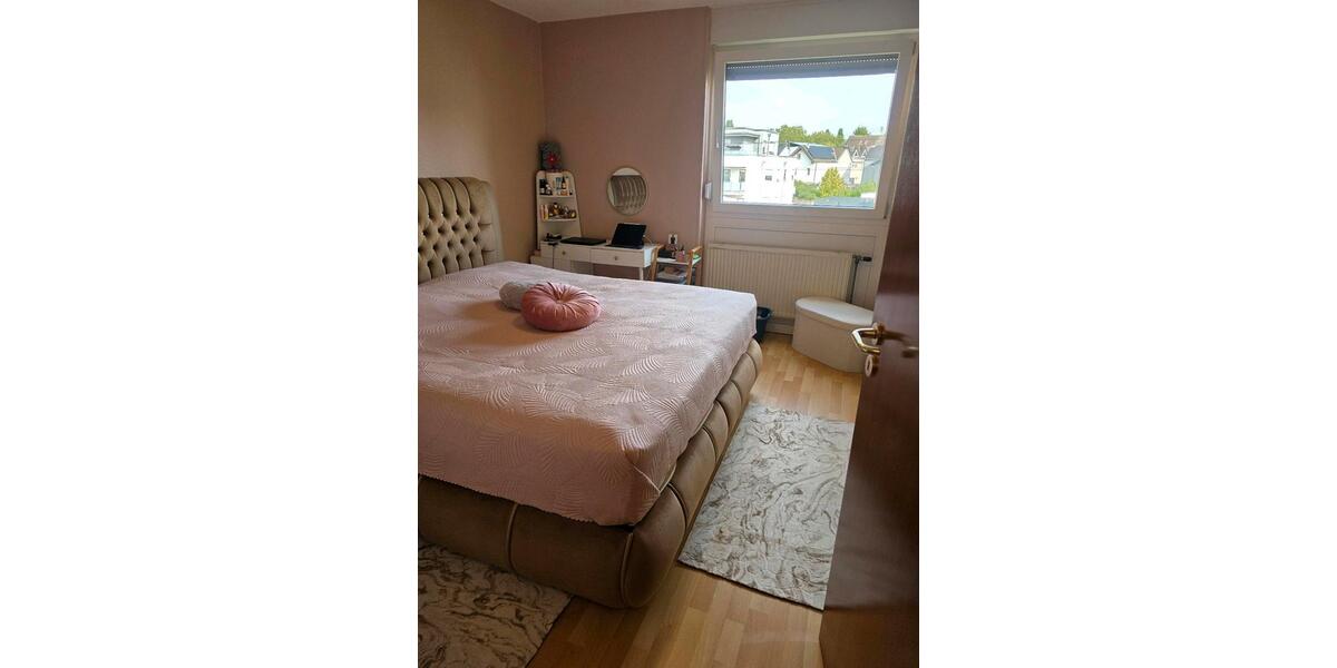 Etagenwohnung Sankt Augustin - 3 Zimmer, 84 m&sup2;, 329.000&euro; | Angebot:27427333