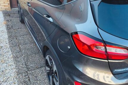 Ford Fiesta 20.566 km 16.300 &euro; Pulheim 50259