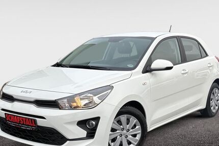 Kia Rio 32.874 km 11.979 &euro; Elsdorf (bei Köln) 50189