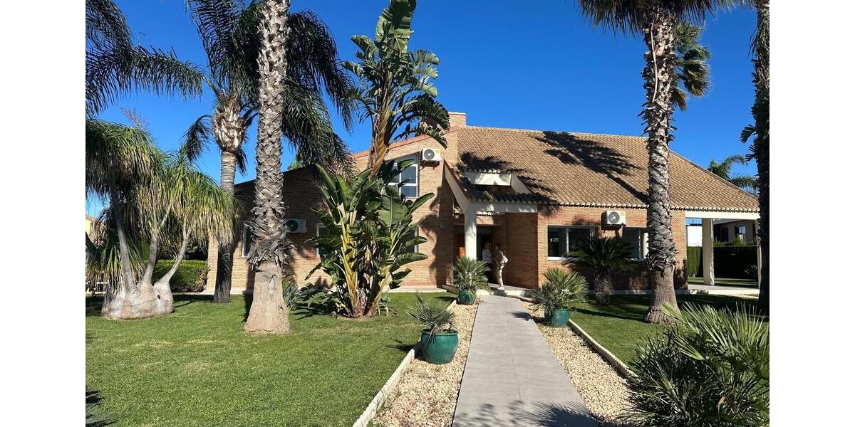 Moderne Villa in Valencia 7 zimmer