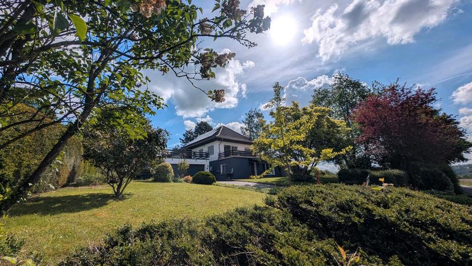 Einfamilienhaus Lohmar - 5 Zimmer, 219 m&sup2;, 750.000&euro; | Angebot:26763095