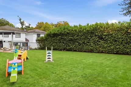 Haus Köln Rodenkirchen - 6 Zimmer, 195 m&sup2;, 6.250&euro; | Angebot:27312403