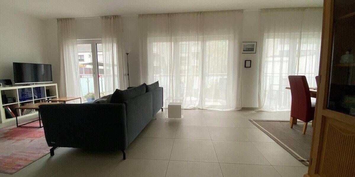 Etagenwohnung Troisdorf Sieglar - 2 Zimmer, 76 m&sup2;, 1.250&euro; | Angebot:26805726