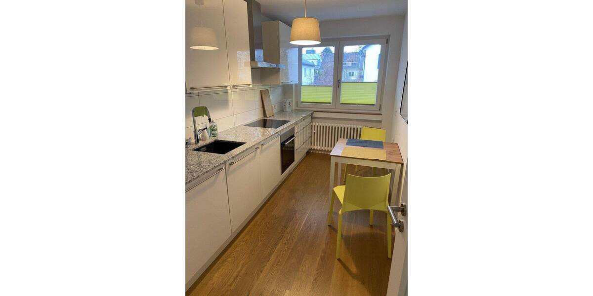 Etagenwohnung Köln Bayenthal - 2 Zimmer, 90 m&sup2;, 2.050&euro; | Angebot:26929407