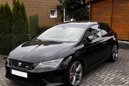 Seat Leon 70.500 km 18.900 € Overath 51491