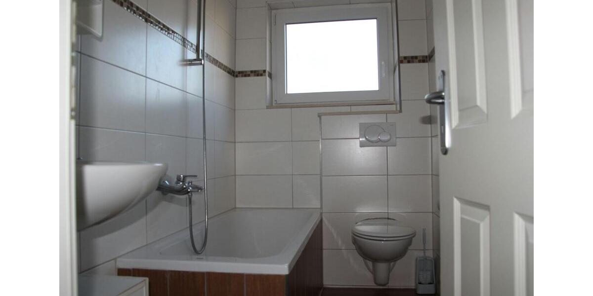 Mehrfamilienhaus, Wohnhaus Bonn Friesdorf - 1 Zimmer, 85 m&sup2;, 1.150&euro; | Angebot:26234312